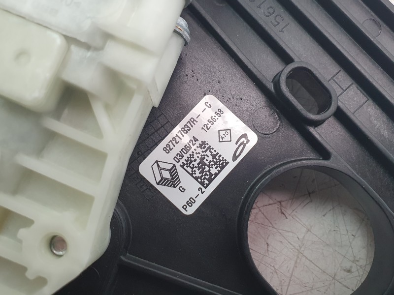 Recambio de elevalunas trasero izquierdo para renault clio v referencia OEM IAM 827217837R  