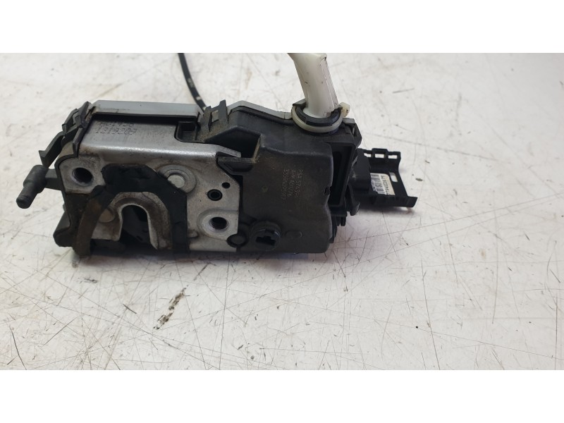 Recambio de cerradura puerta trasera izquierda para citroën c5 iii break (rw_) 2.0 hdi 140 referencia OEM IAM 574395  