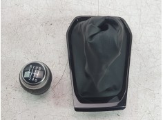 Recambio de pomo palanca cambio para renault clio v referencia OEM IAM 969354975R  