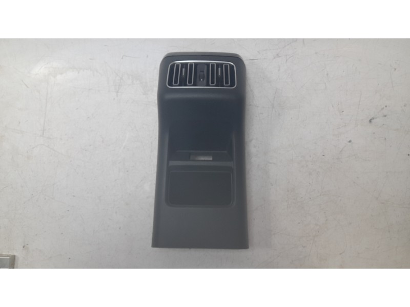 Recambio de rejilla aireadora para byd seal u 1.5 plug-in hybrid awd referencia OEM IAM SA3FE5305002  