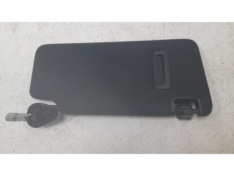 Recambio de parasol izquierdo para byd seal u 1.5 plug-in hybrid awd referencia OEM IAM 13004935  