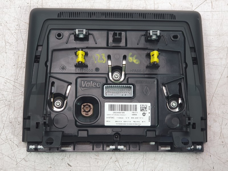 Recambio de pantalla multifuncion para renault clio v referencia OEM IAM 280346137r  