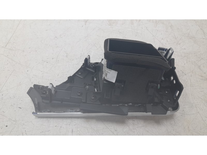 Recambio de rejilla aireadora para byd seal u 1.5 plug-in hybrid awd referencia OEM IAM SA3F5306005  