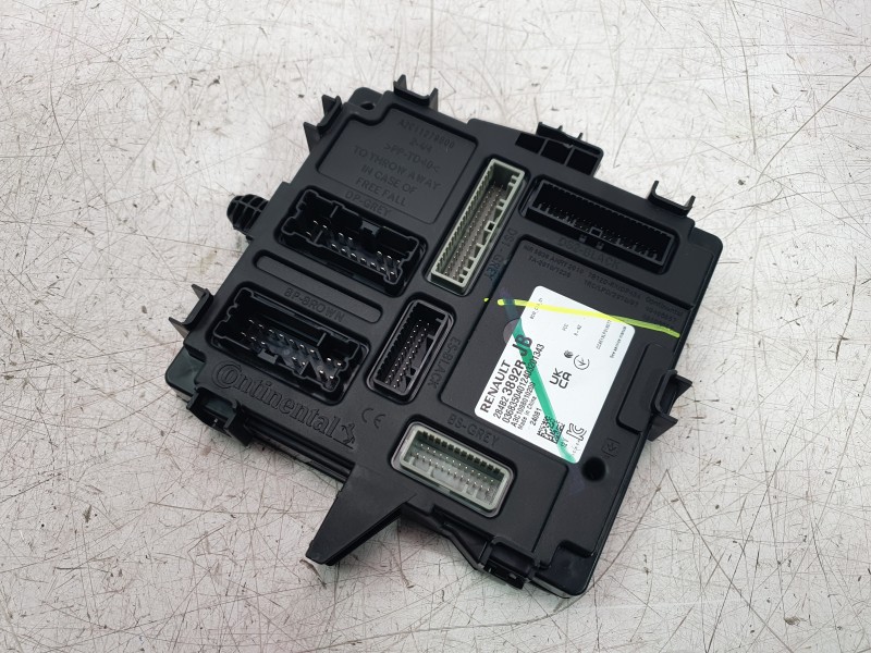 Recambio de modulo electronico para renault clio v referencia OEM IAM 284B23892R  