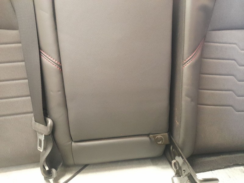 Recambio de juego asientos completo para toyota corolla station wagon (_e21_) 2.0 hybrid (mzeh12) referencia OEM IAM 71074YY160 