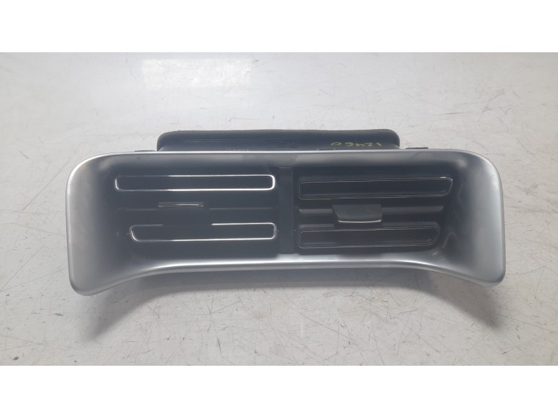 Recambio de rejilla aireadora para byd seal u 1.5 plug-in hybrid awd referencia OEM IAM SA3HK5306590  