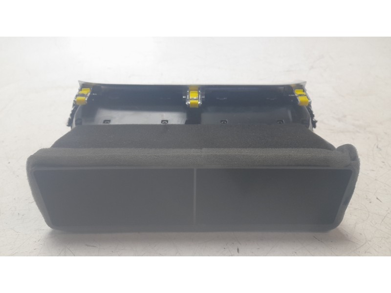 Recambio de rejilla aireadora para byd seal u 1.5 plug-in hybrid awd referencia OEM IAM SA3HK5306590  