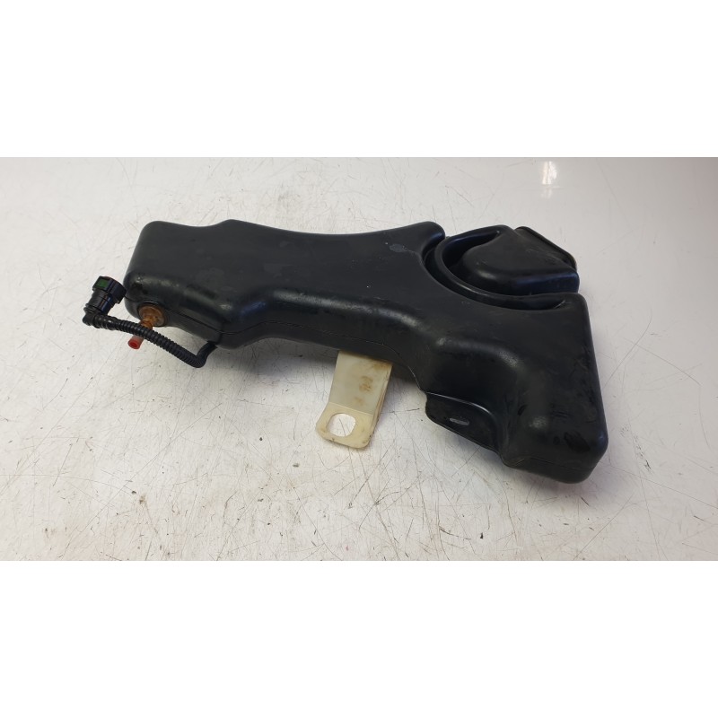 Recambio de deposito aditivo fap para citroën c5 iii break (rw_) 2.0 hdi 140 referencia OEM IAM 09830029900  