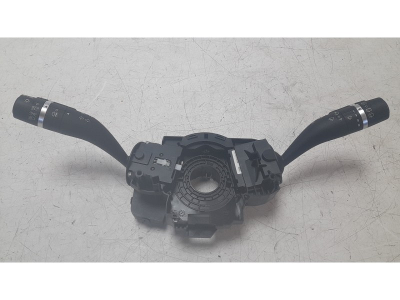 Recambio de mando multifuncion para byd seal u 1.5 plug-in hybrid awd referencia OEM IAM SA3HK377401AZ  