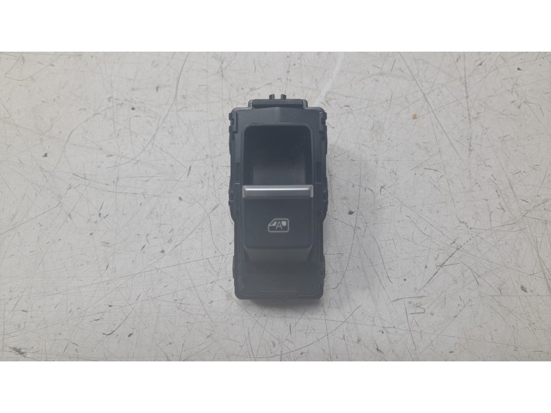 Recambio de mando elevalunas trasero derecho para byd seal u 1.5 plug-in hybrid awd referencia OEM IAM 13002756  