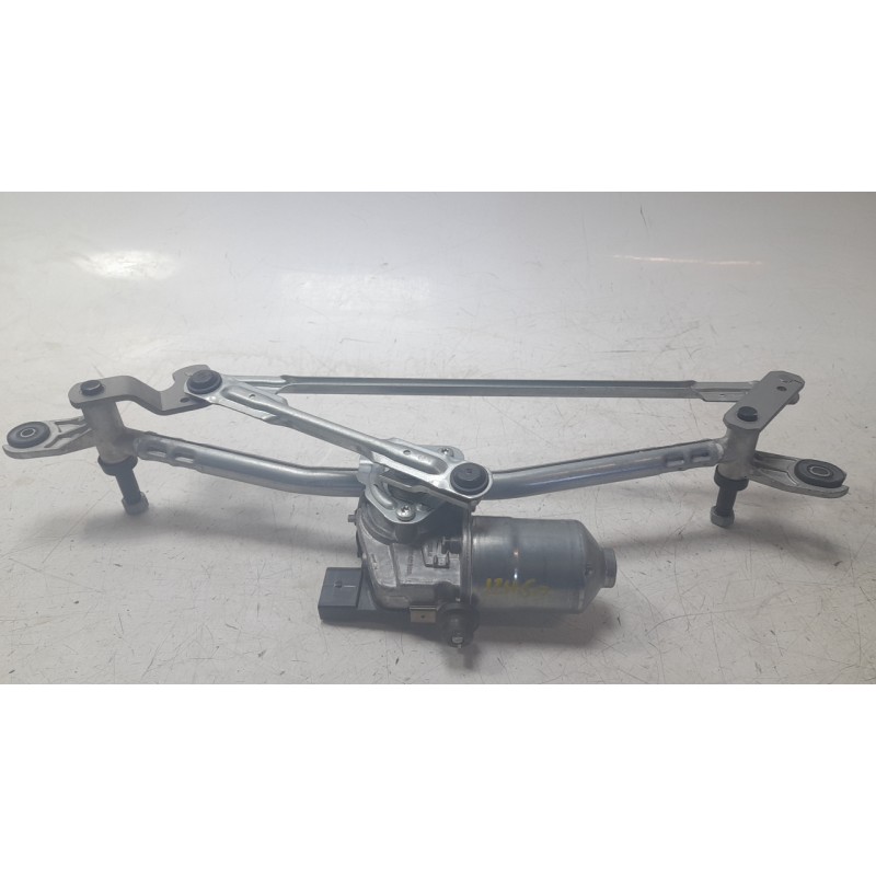 Recambio de motor limpia delantero para byd seal u 1.5 plug-in hybrid awd referencia OEM IAM SA3HKU5205300 0390243661 