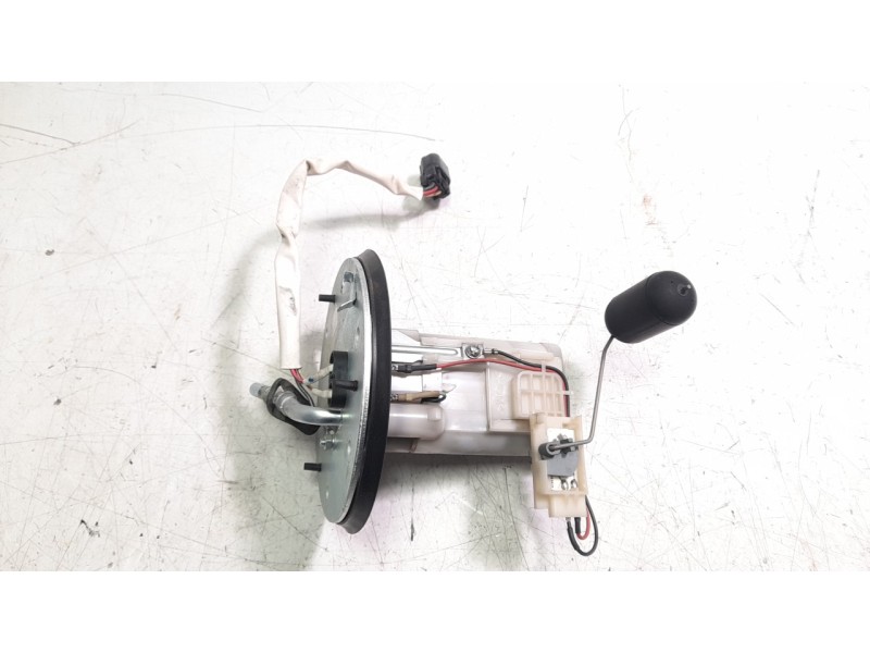 Recambio de bomba combustible para honda x-adv x-adv referencia OEM IAM UCT35HU63 16700MKHD22/16700MKHD23 