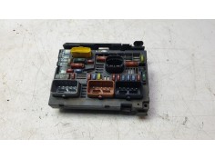 CAJA RELES / FUSIBLES 9666700180 