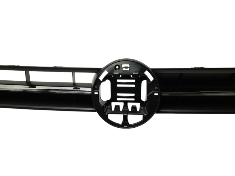 Recambio de rejilla delantera para volkswagen polo vi (aw1, bz1, ae1) 1.0 referencia OEM IAM 2G0853651LRYP  107237805/2501507/VG