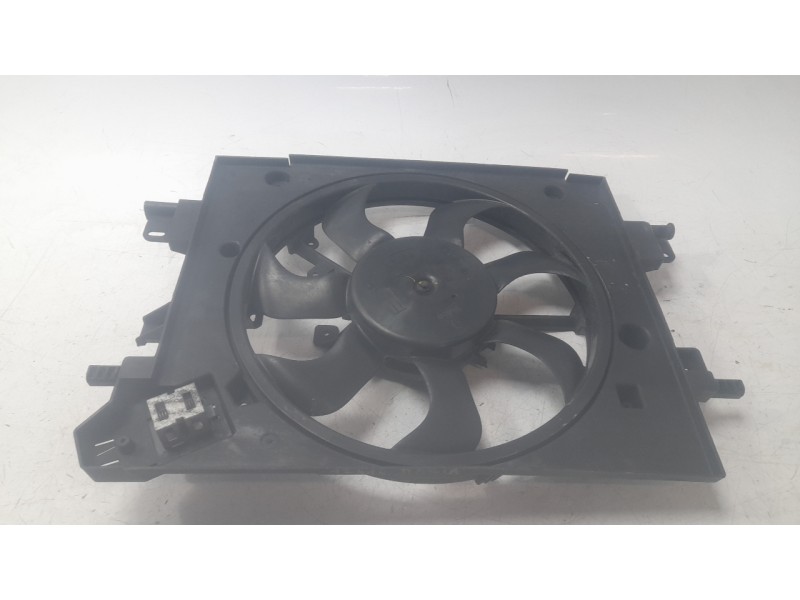 Recambio de electroventilador para dacia duster (hs_) 1.2 tce 125 referencia OEM IAM 214811626R  470061/EVF940017HQ