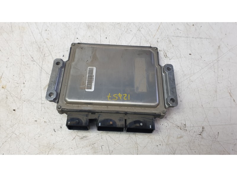 Recambio de centralita motor uce para citroën c5 iii break (rw_) 2.0 hdi 140 referencia OEM IAM 9663548180  
