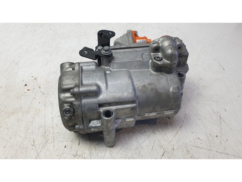 Recambio de compresor aire acondicionado para renault kangoo express (fw0/1_) z.e. (fw0z, fw1z) referencia OEM IAM 926008999R  N