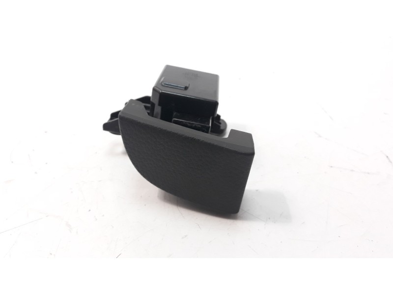 Recambio de interruptor para hyundai i30 (gd) 1.4 cat referencia OEM IAM 84547A6000RY  