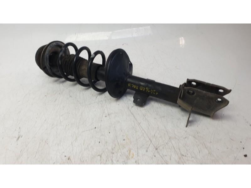 Recambio de amortiguador delantero derecho para dacia duster (hs_) 1.2 tce 125 referencia OEM IAM 543026656R  