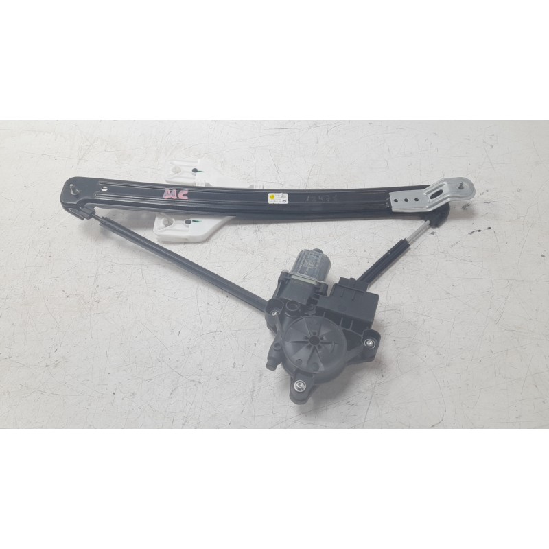 Recambio de elevalunas trasero derecho para seat ateca (kh7, khp) 1.5 tsi referencia OEM IAM 575839462A  ST810W053