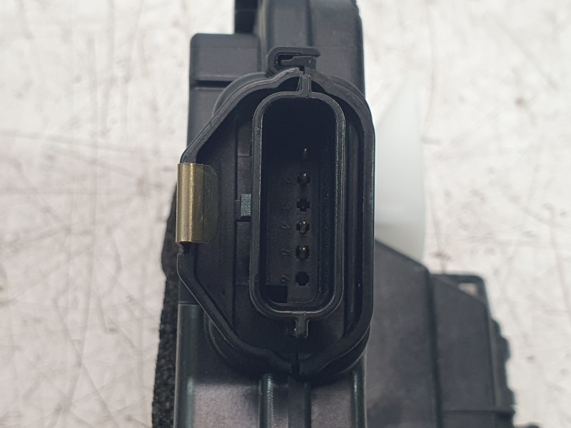 Recambio de cerradura puerta delantera izquierda para renault clio v referencia OEM IAM 805032387R  