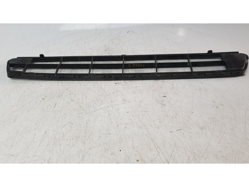 Recambio de rejilla delantera para subaru xv (gt, g24) 2.0 i awd (gt7) referencia OEM IAM 57731fl110  
