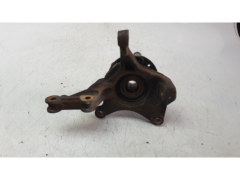 Recambio de mangueta delantera derecha para dacia duster (hs_) 1.2 tce 125 referencia OEM IAM 8200881829  ZZPRE027