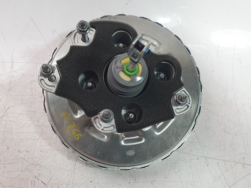 Recambio de servofreno para renault clio v referencia OEM IAM 472109156R  