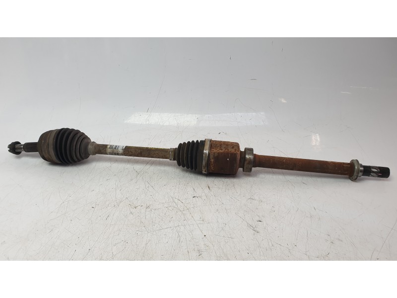 Recambio de transmision delantera derecha para dacia duster (hs_) 1.2 tce 125 referencia OEM IAM 391002885R  D1547