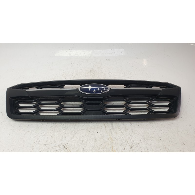 Recambio de rejilla delantera para subaru xv (gt, g24) 2.0 i awd (gt7) referencia OEM IAM 91122FL100  