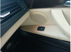 MANDO ELEVALUNAS DELANTERO DERECHO 61316945874 