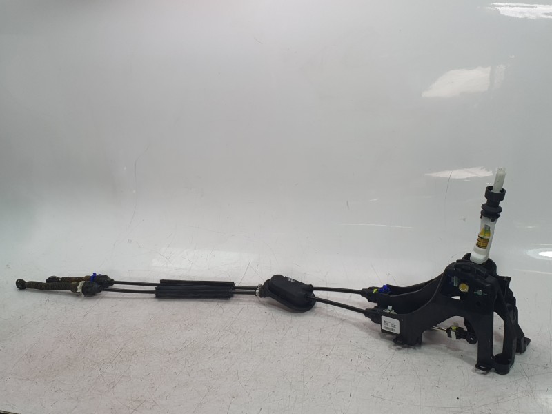 Recambio de palanca cambio para renault clio v referencia OEM IAM 341021497R  