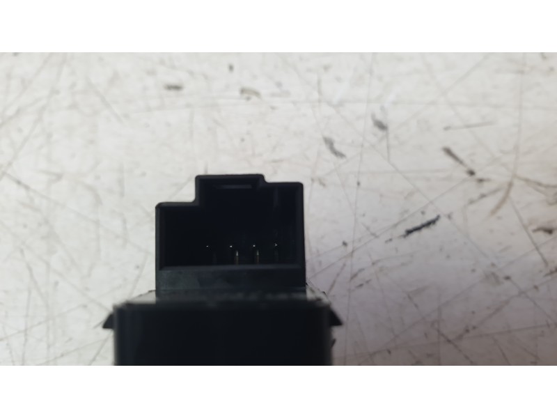 Recambio de interruptor para volkswagen touran (5t1) 2.0 tdi referencia OEM IAM 5TA962125  