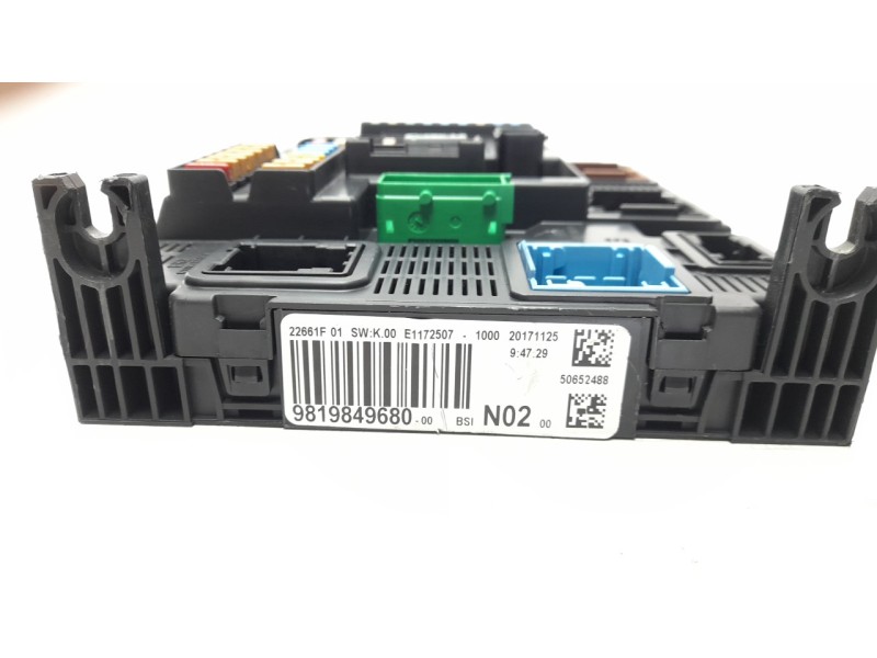 Recambio de caja reles / fusibles para peugeot 208 1.2 16v vti referencia OEM IAM 9819849680 50652488 