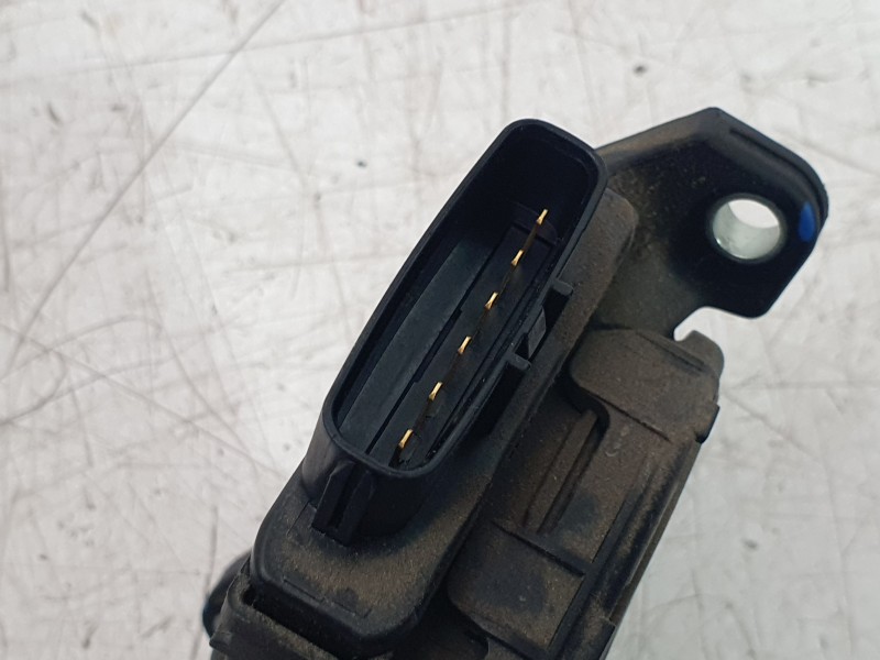 Recambio de potenciometro pedal para suzuki vitara (ly) 1.6 (apk 416) referencia OEM IAM 4940068L51  SPF110098SU