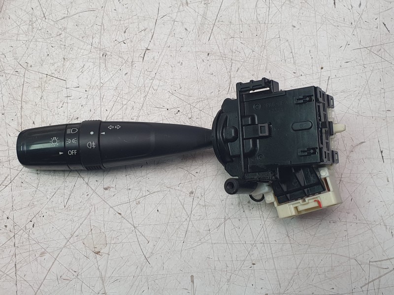 Recambio de mando intermitentes para suzuki vitara (ly) 1.6 (apk 416) referencia OEM IAM 3721061M50  