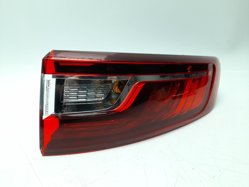 Recambio de piloto trasero derecho para renault megane iv sport tourer (k9a/m/n_) 1.3 tce 140 (k9nb) referencia OEM IAM 26550115