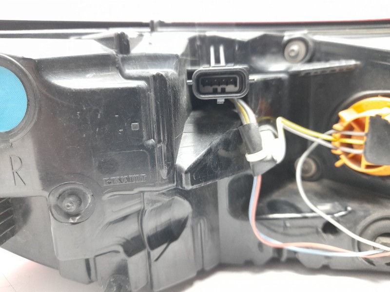 Recambio de piloto trasero derecho para renault megane iv sport tourer (k9a/m/n_) 1.3 tce 140 (k9nb) referencia OEM IAM 26550115