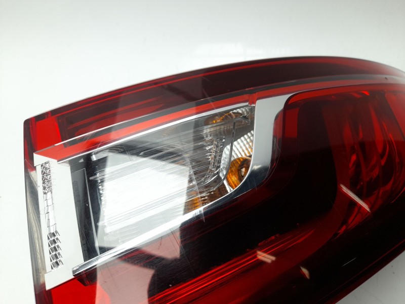 Recambio de piloto trasero derecho para renault megane iv sport tourer (k9a/m/n_) 1.3 tce 140 (k9nb) referencia OEM IAM 26550115