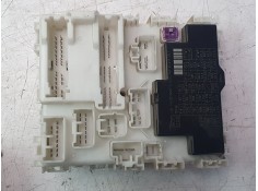 CAJA RELES / FUSIBLES AA0A4880 