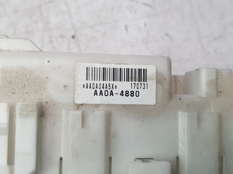 Recambio de caja reles / fusibles para suzuki vitara (ly) 1.6 (apk 416) referencia OEM IAM AA0A4880  