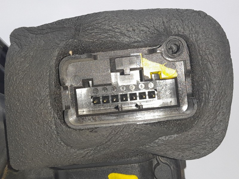 Recambio de cerradura puerta delantera derecha para seat arona 1.6 tdi referencia OEM IAM 5TB837016A  