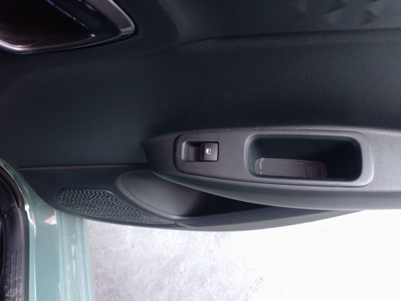Recambio de mando elevalunas trasero derecho para hyundai i10 iii (ac3, ai3) 1.0 mpi referencia OEM IAM   