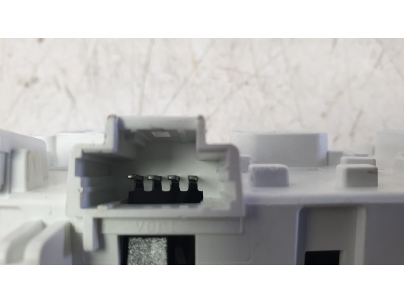 Recambio de luz interior para citroën c3 aircross ii van (2c_, 2r_) puretech 82 referencia OEM IAM 96781443  