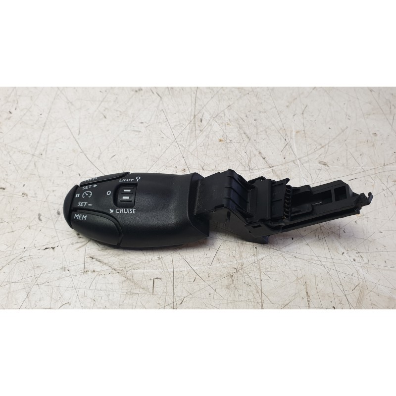 Recambio de mando multifuncion para citroën c3 aircross ii van (2c_, 2r_) puretech 82 referencia OEM IAM 98035106ZD  