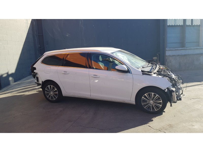 peugeot 308 sw del año 2021