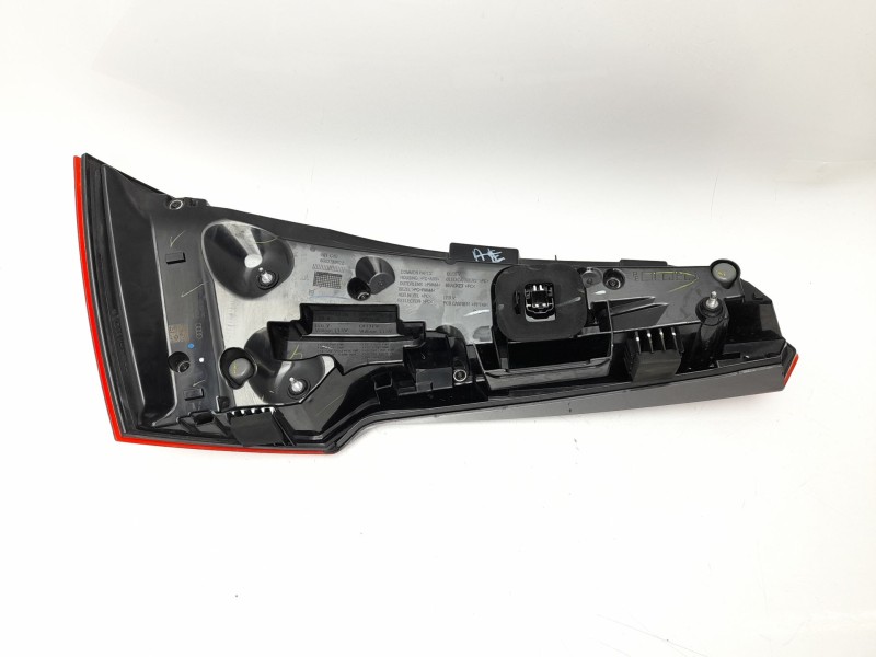 Recambio de piloto trasero derecho para audi q5 sportback (fyt) 35 tdi referencia OEM IAM 80A945076B  