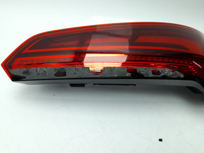 Recambio de piloto trasero derecho para audi q5 sportback (fyt) 35 tdi referencia OEM IAM 80A945076B  