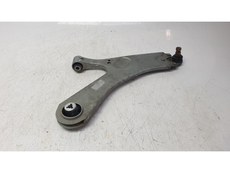 Recambio de brazo suspension inferior delantero derecho para citroën c4 iii (ba_, bb_, bc_) 1.2 puretech 130 (bahnsa, bahnsb) re