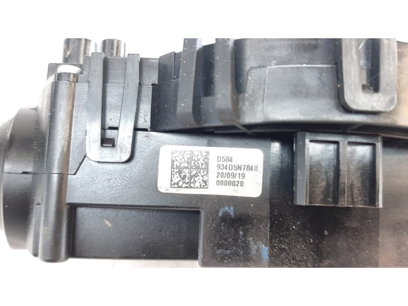 Recambio de mando multifuncion para hyundai tucson referencia OEM IAM 934D5N7840  